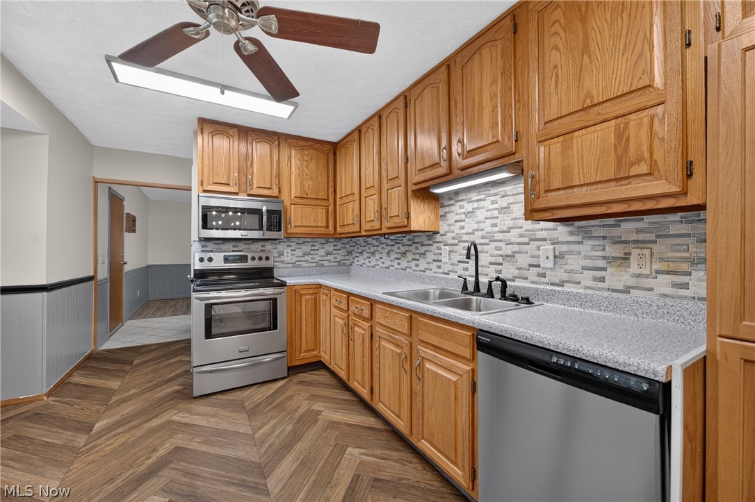 997 Gordon Square NE Bolivar OH 44612