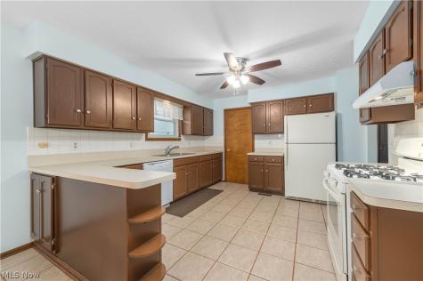 380 Orchardview Road Seven Hills OH 44131