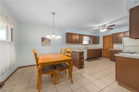 380 Orchardview Road Seven Hills OH 44131