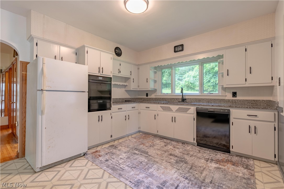 4216 State Road New Franklin OH 44319