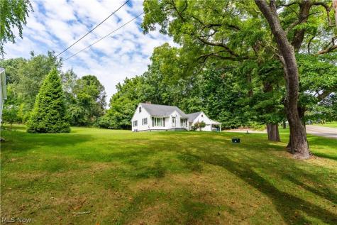 4216 State Road New Franklin OH 44319