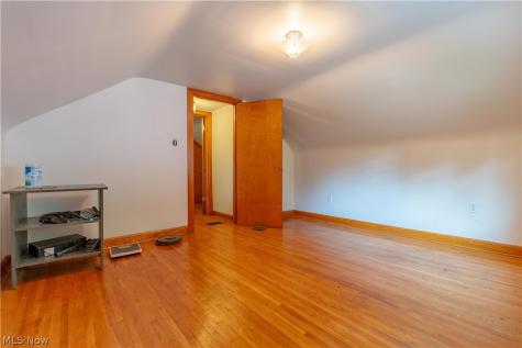 4216 State Road New Franklin OH 44319