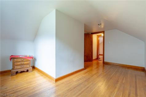 4216 State Road New Franklin OH 44319