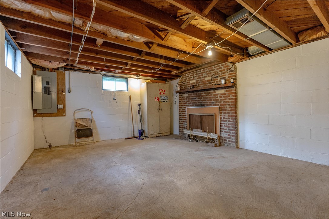 4216 State Road New Franklin OH 44319