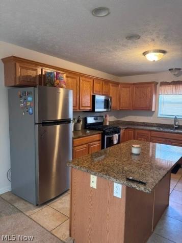 2186 E 40th Street Cleveland OH 44103