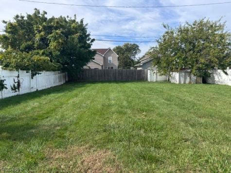 2186 E 40th Street Cleveland OH 44103
