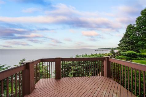 22916 Lake Road Bay Village OH 44140