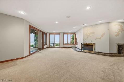 22916 Lake Road Bay Village OH 44140