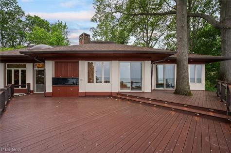 22916 Lake Road Bay Village OH 44140