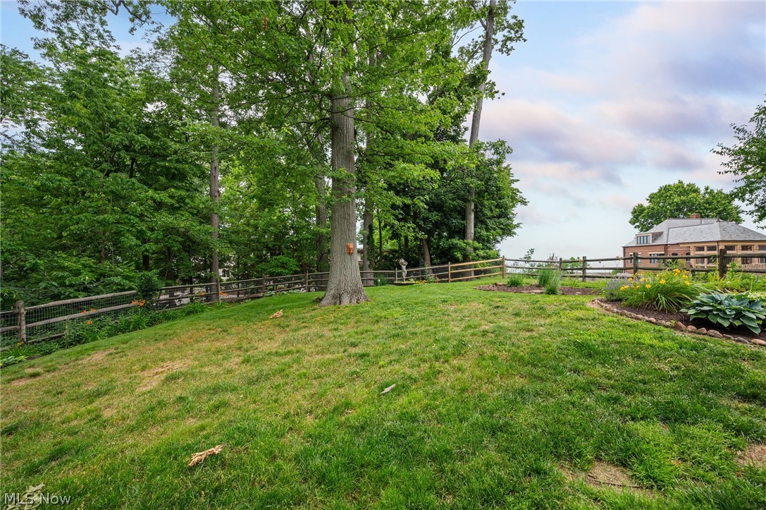 22916 Lake Road Bay Village OH 44140
