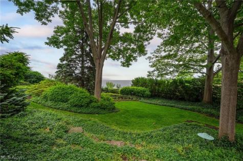 22916 Lake Road Bay Village OH 44140