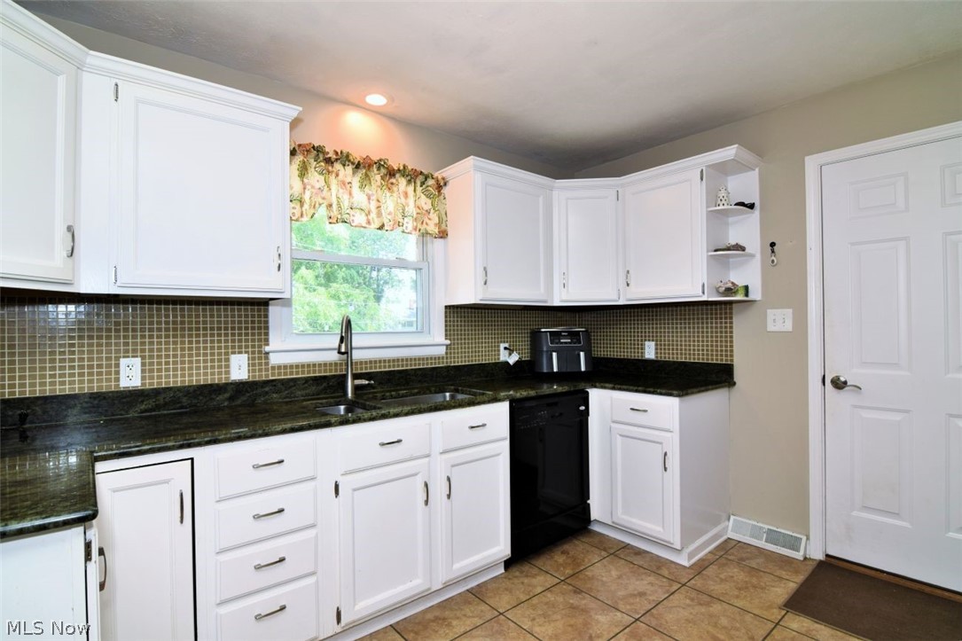 1031 Cessna Drive Macedonia OH 44056