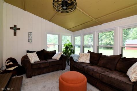 1031 Cessna Drive Macedonia OH 44056