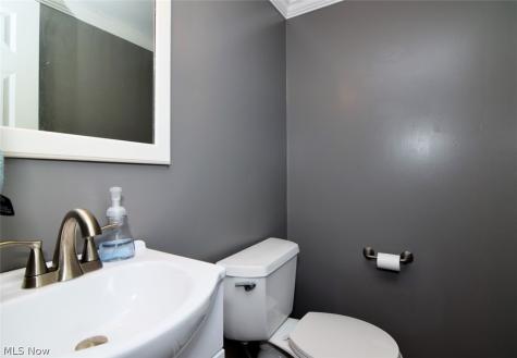 1031 Cessna Drive Macedonia OH 44056
