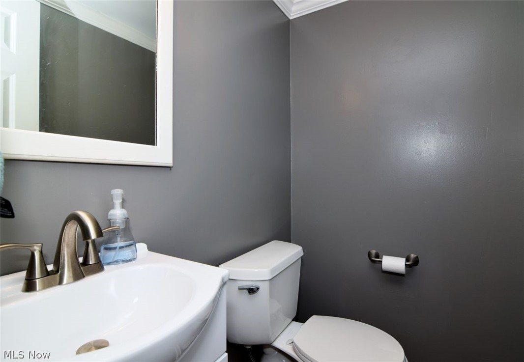 1031 Cessna Drive Macedonia OH 44056