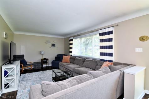 1031 Cessna Drive Macedonia OH 44056