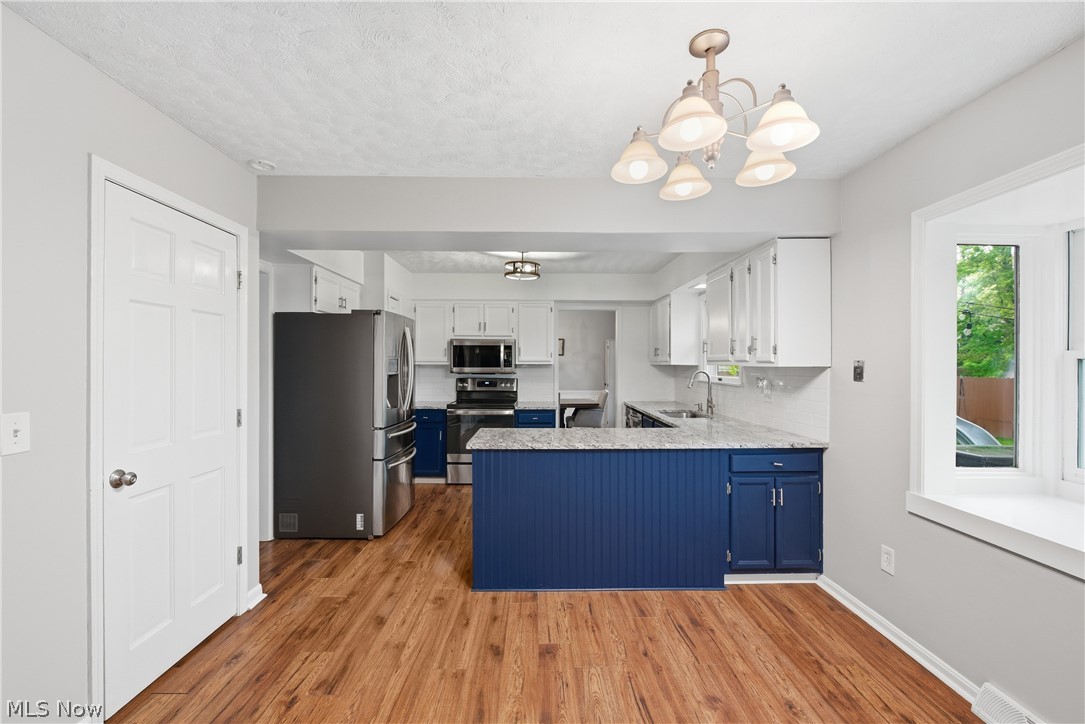 4083 Lydgate Drive North Olmsted OH 44070