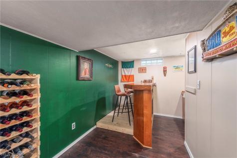 4083 Lydgate Drive North Olmsted OH 44070