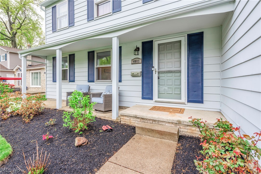 4083 Lydgate Drive North Olmsted OH 44070