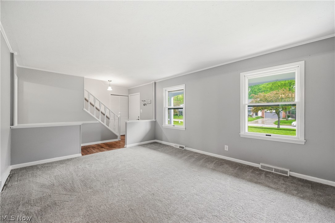 4083 Lydgate Drive North Olmsted OH 44070