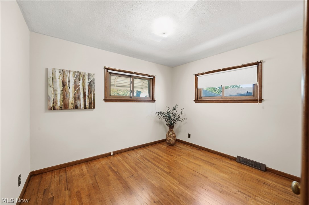 30401 Harrison Street Willowick OH 44095