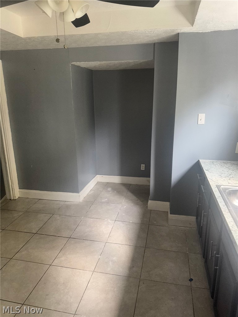 3525 E 110th Street Cleveland OH 44105