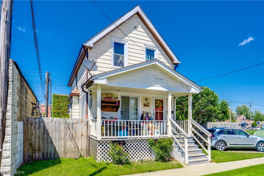 7800 Guthrie Avenue Cleveland OH 44102