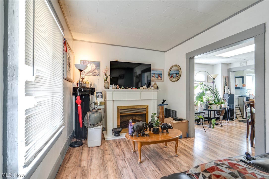7800 Guthrie Avenue Cleveland OH 44102
