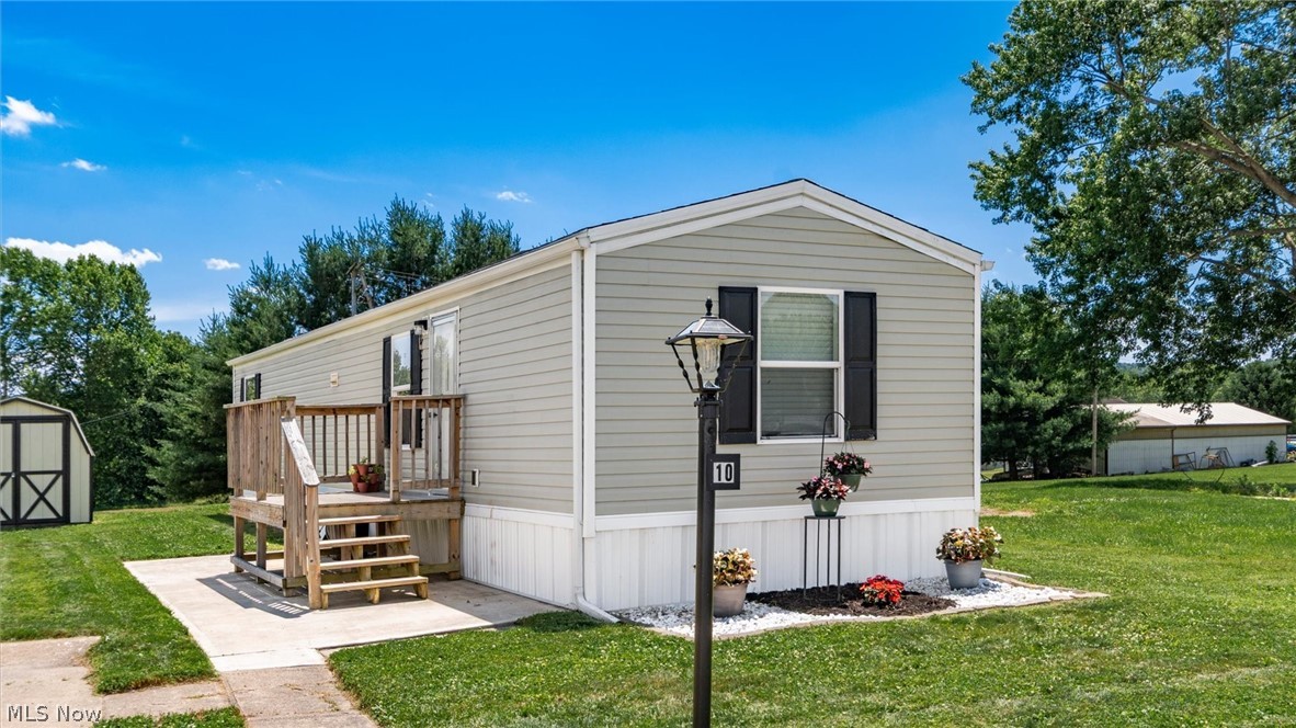 2200 Lot #10 S. River Road Zanesville OH 43701