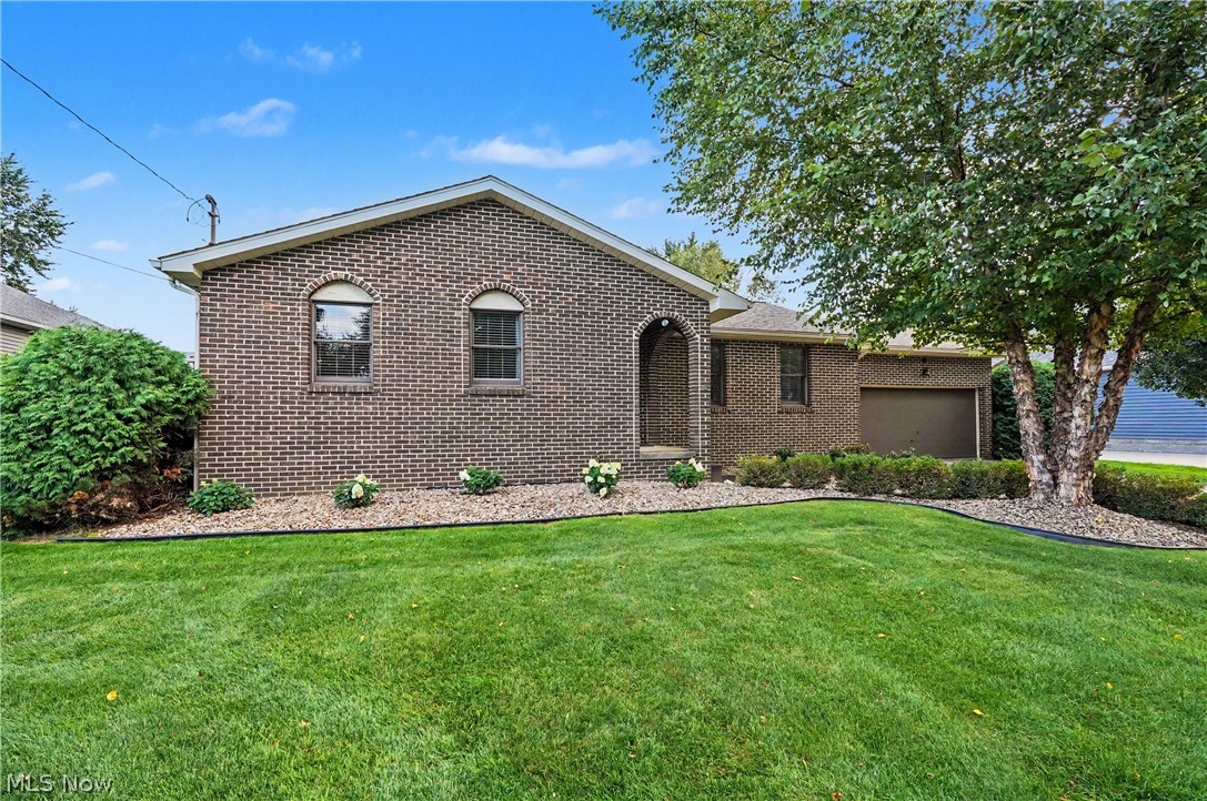3061 Palmarie Drive Poland OH 44514