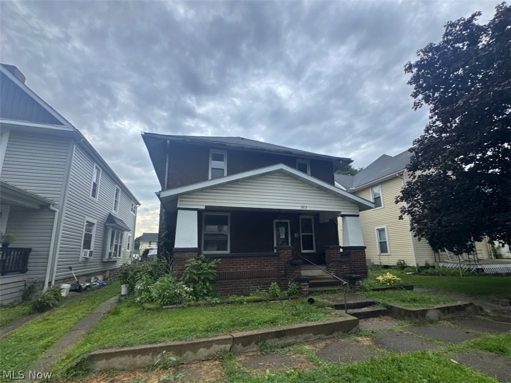 323 S 9th Street Coshocton OH 43812