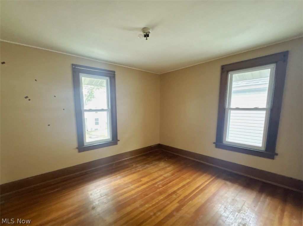 323 S 9th Street Coshocton OH 43812