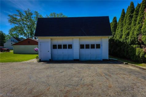 5541 Ravenna Avenue Louisville OH 44641