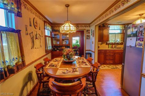 5541 Ravenna Avenue Louisville OH 44641