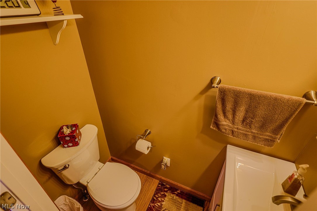 5541 Ravenna Avenue Louisville OH 44641