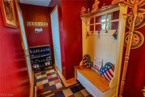 5541 Ravenna Avenue Louisville OH 44641