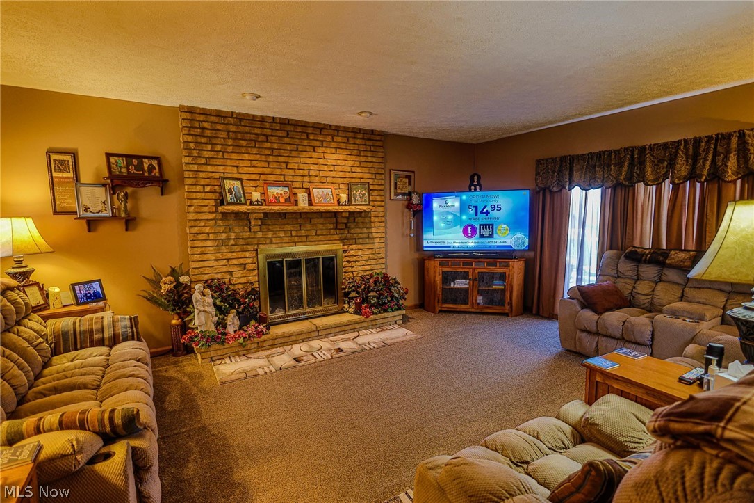 5541 Ravenna Avenue Louisville OH 44641