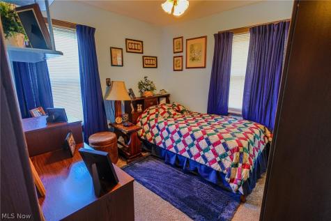 5541 Ravenna Avenue Louisville OH 44641