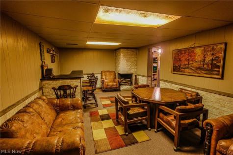 5541 Ravenna Avenue Louisville OH 44641