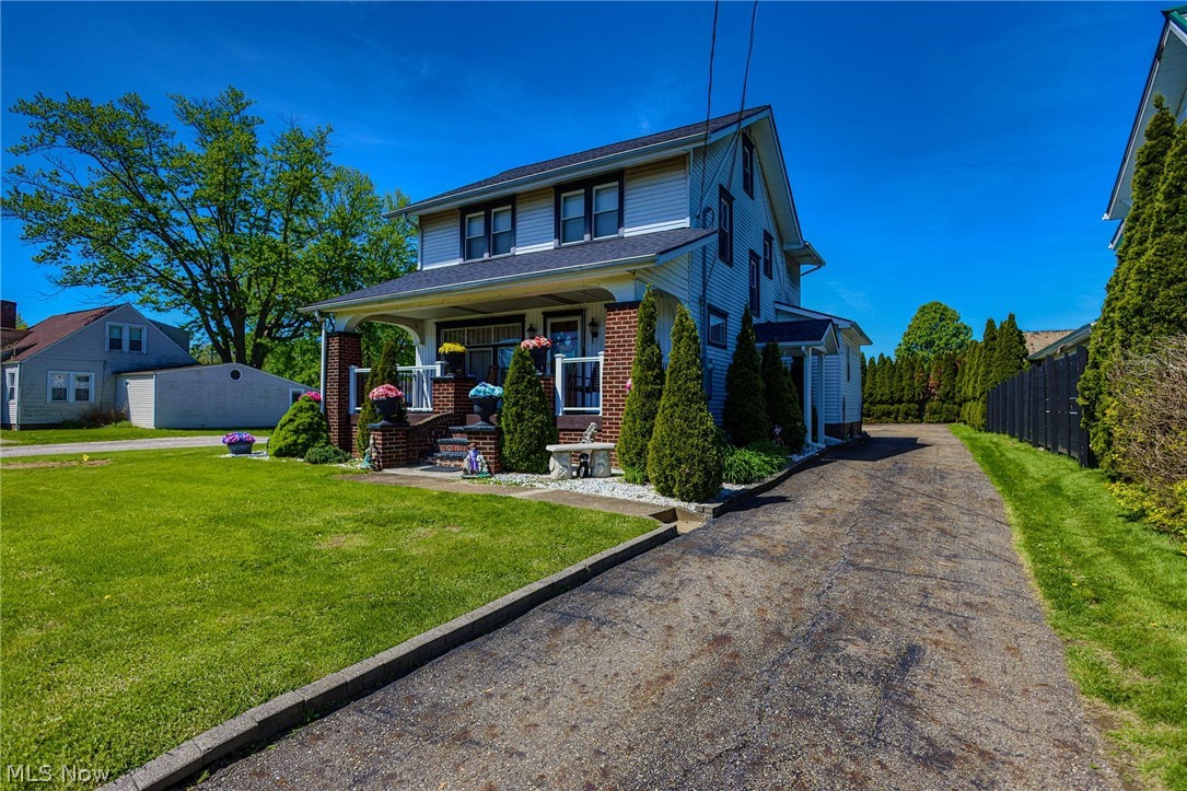 5541 Ravenna Avenue Louisville OH 44641