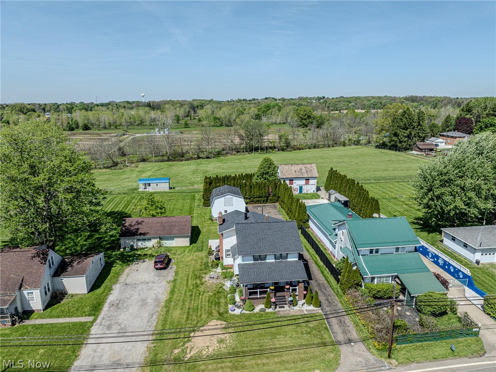 5541 Ravenna Avenue Louisville OH 44641