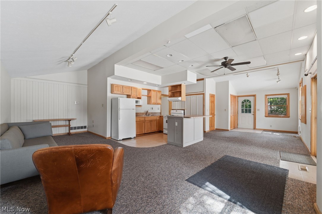 11679 Bell Road Newbury OH 44065