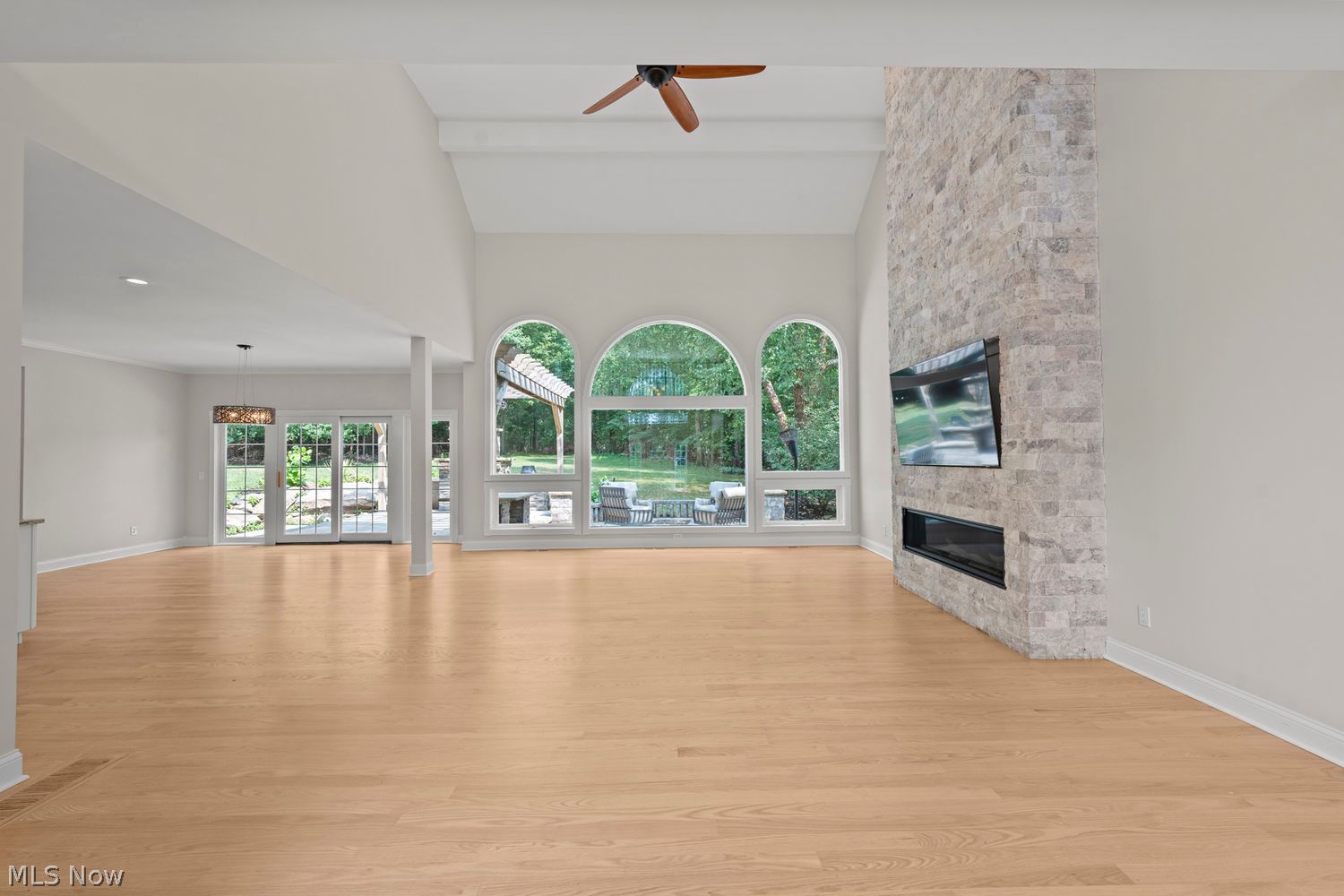 17461 Lakesedge Trail Chagrin Falls OH 44023