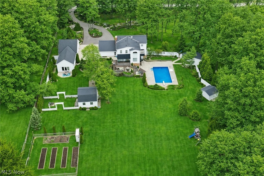 7885 Pear Tree Drive Chesterland OH 44026