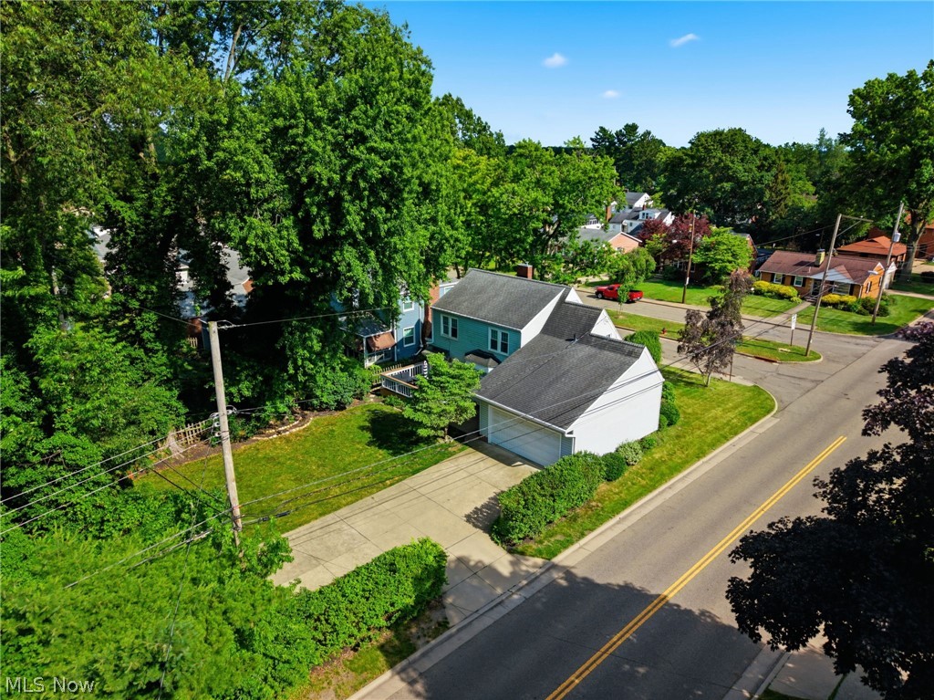 2131 Mount Vernon Boulevard NW Canton OH 44709
