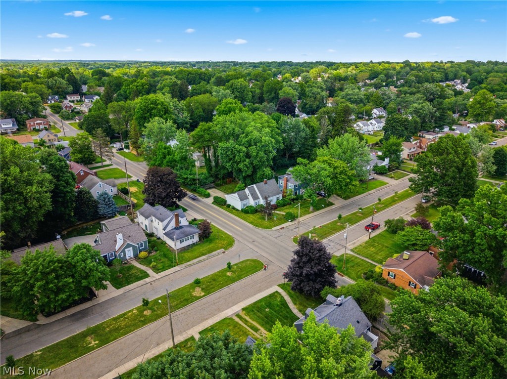 2131 Mount Vernon Boulevard NW Canton OH 44709