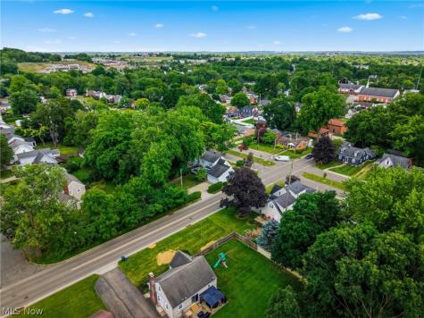 2131 Mount Vernon Boulevard NW Canton OH 44709