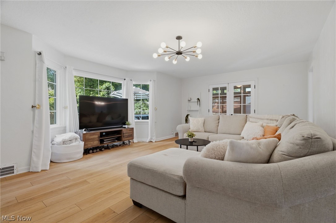 2131 Mount Vernon Boulevard NW Canton OH 44709
