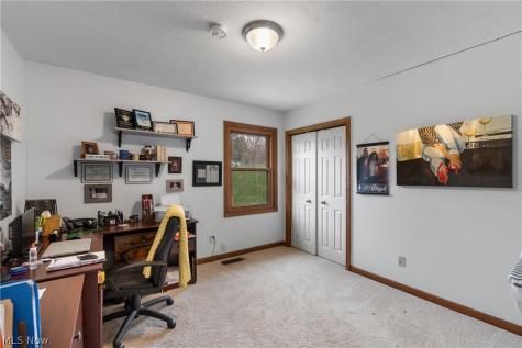 6373 Harbor Drive NW Canton OH 44718