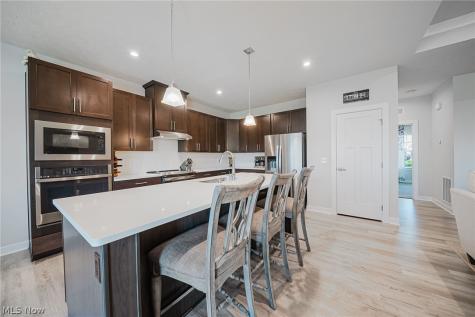 34633 N Legends Way Grafton OH 44044